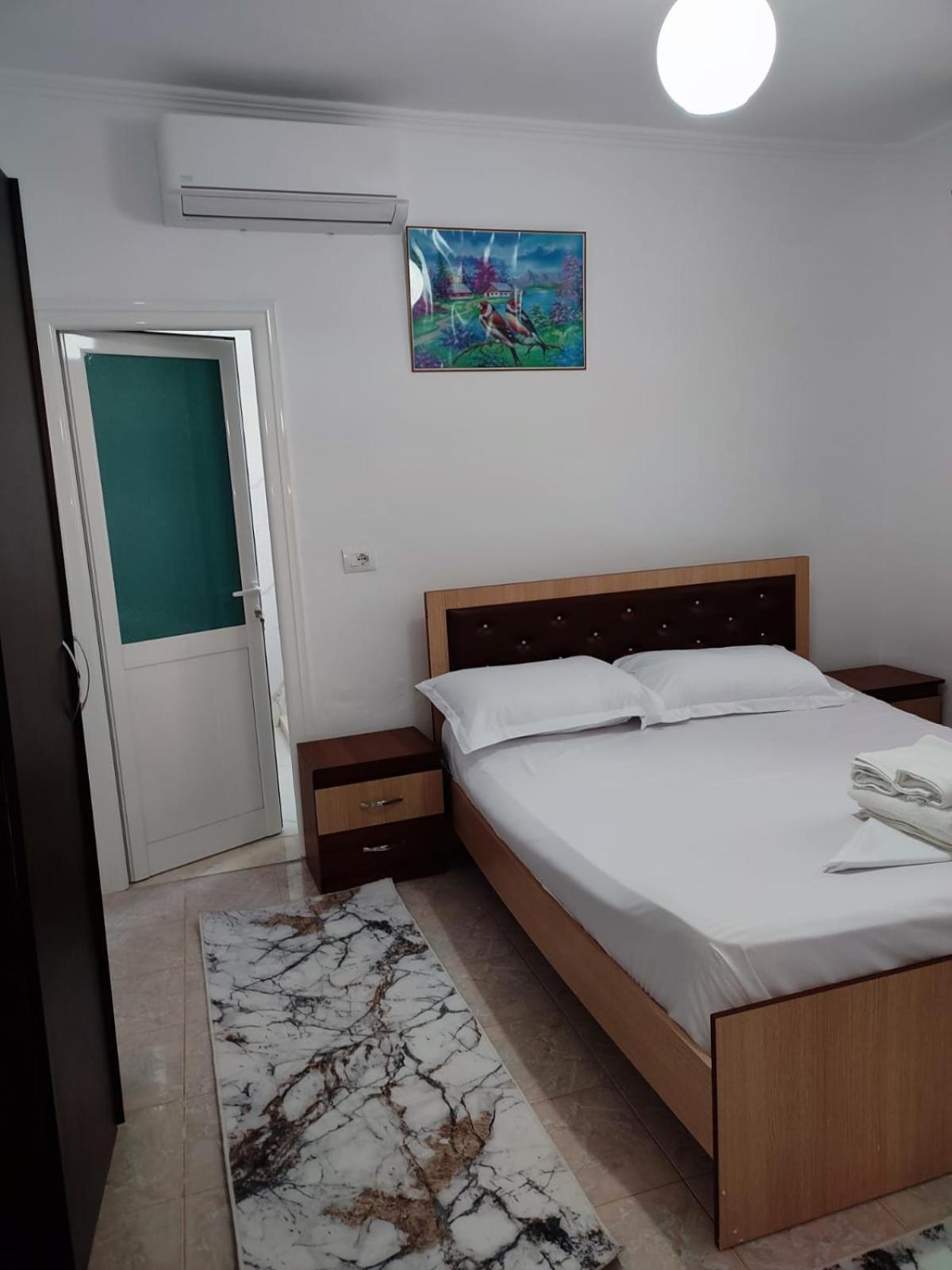בראט Guest House Eloid מראה חיצוני תמונה